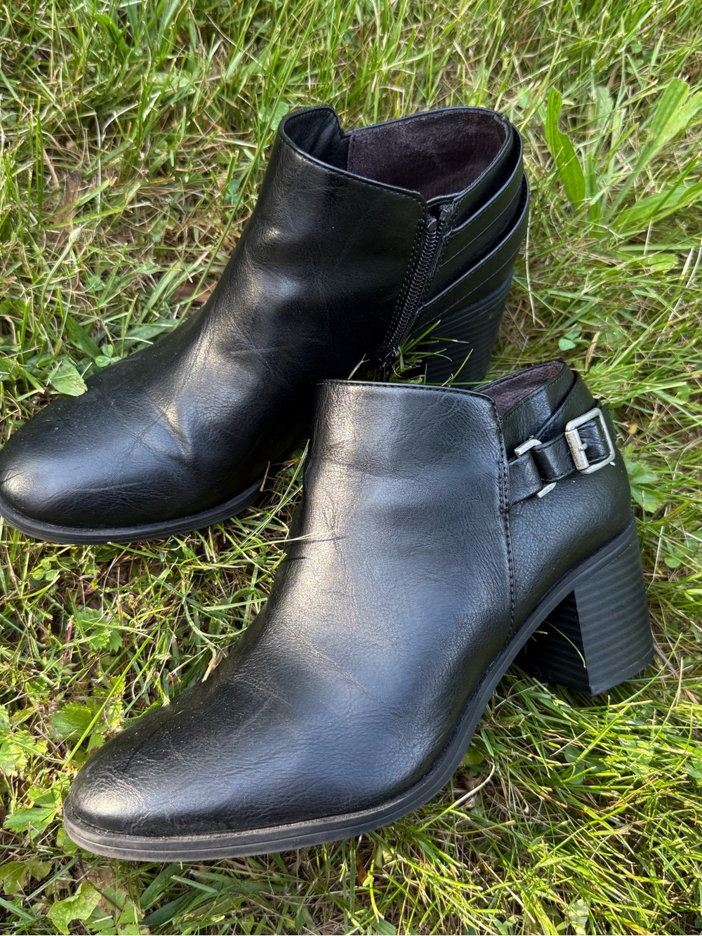 Life Stride Black Leather Ankle Booties with Buckle Accent